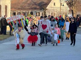 426984844 215527481587136 3218719897784454349 n