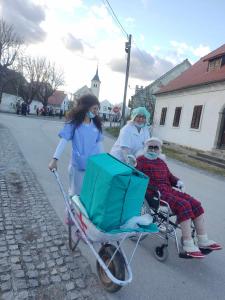 received 2093494171006368