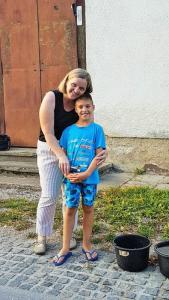 67658068 2272012706230391 6736658029137100800 n-1-450x800