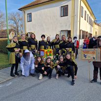 332460442 1174922029864961 6208330827023231549 n-1